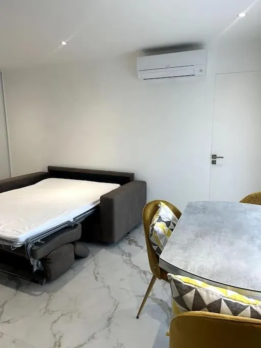 Superbe Studio Vallauris France